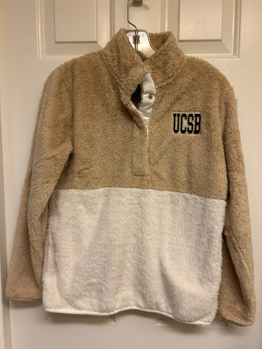 UCSB Boxercraft two-tone pullover, excellent condition!